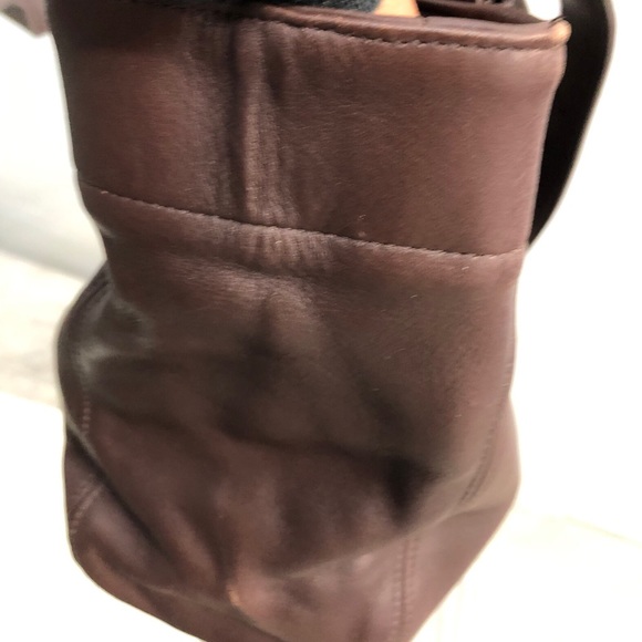 COACH Double Adjustable Strap Shoulder Bag - Picture 3 of 8